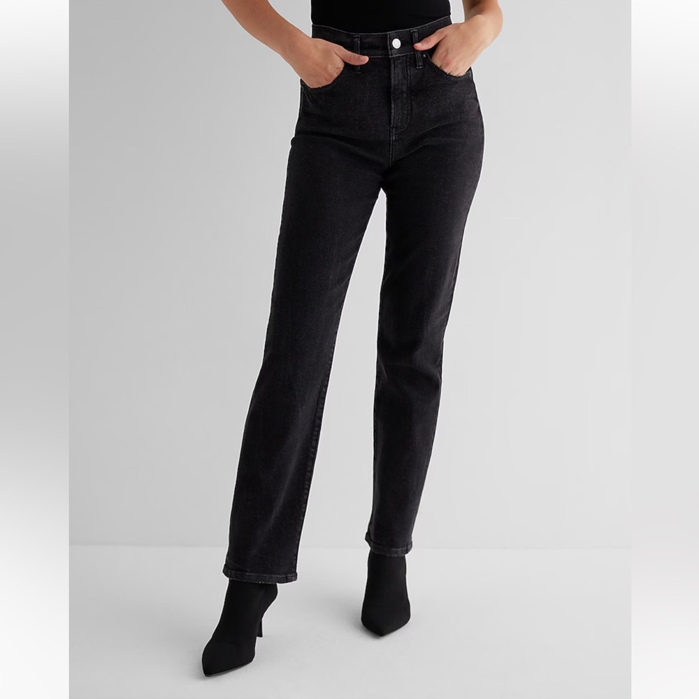 Express Modern Straight Highrise Jeans - Barely worn